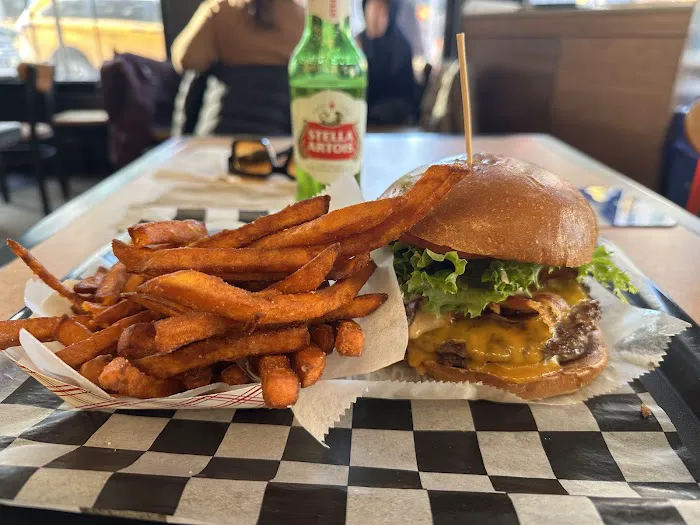 New York Burger Co. Picture 6