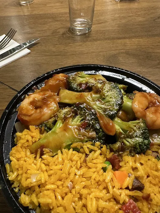 Chelsea Golden Wok Picture 6