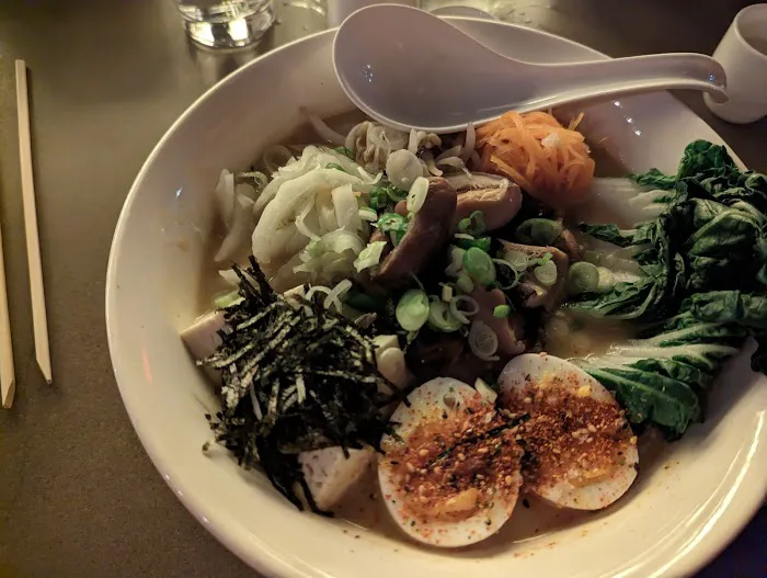 Ama Raw Bar Picture 6