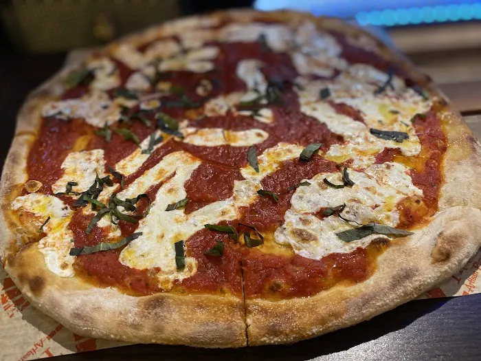 Tino's Artisan Pizza Co. Picture 2