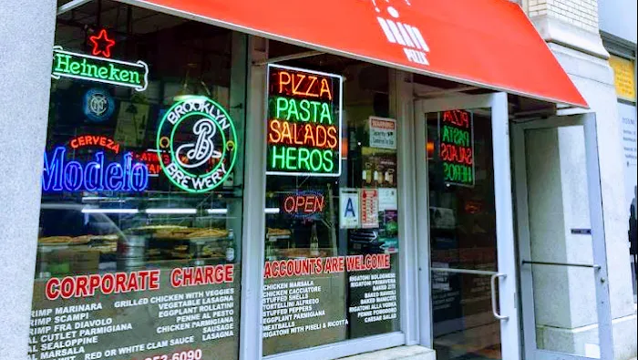 BRAVO PIZZA Picture 2