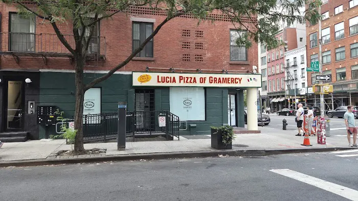 Lucia of Gramercy Picture 5