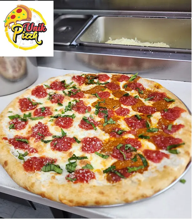 Unik Pizza Picture 2