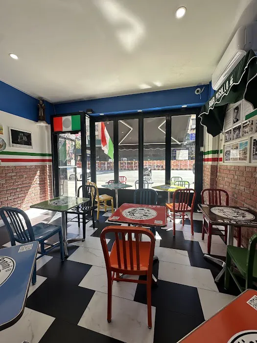 Pisillo Italian Panini Chelsea Picture 5