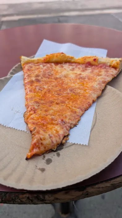 Broni & Belle's Pizzeria Picture 7