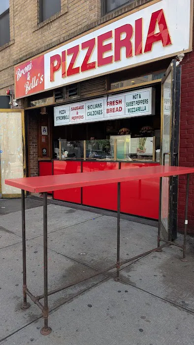 Broni & Belle's Pizzeria Picture 10