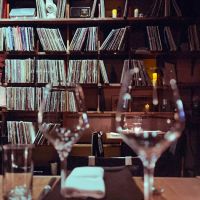 Vinyl Steakhouse ico