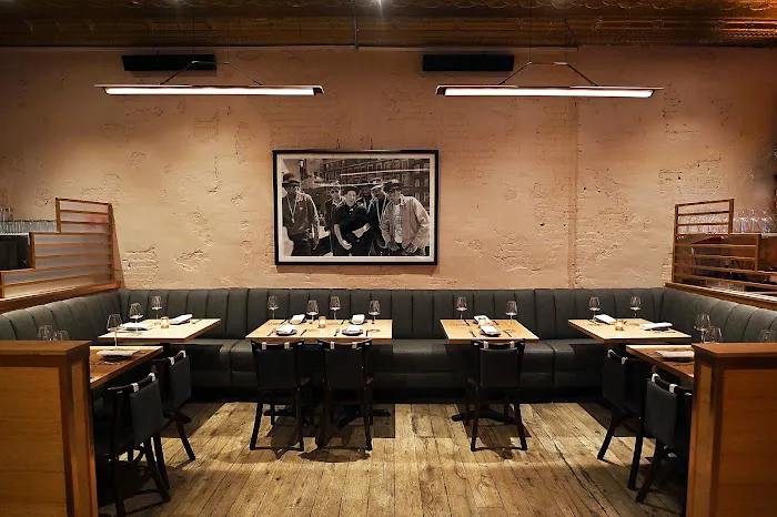 Vinyl Steakhouse Picture 9