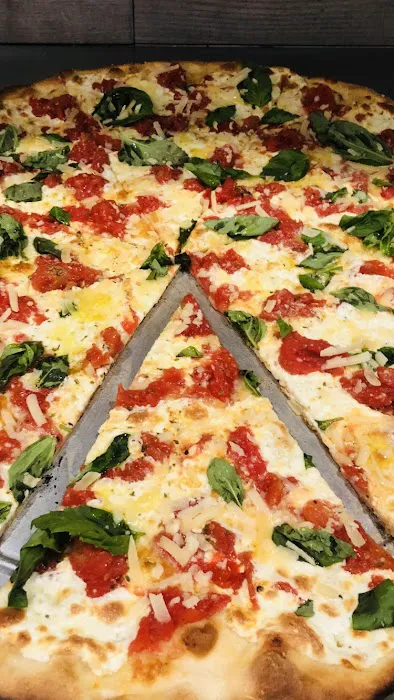 Burrata Basil Pizza Picture 1