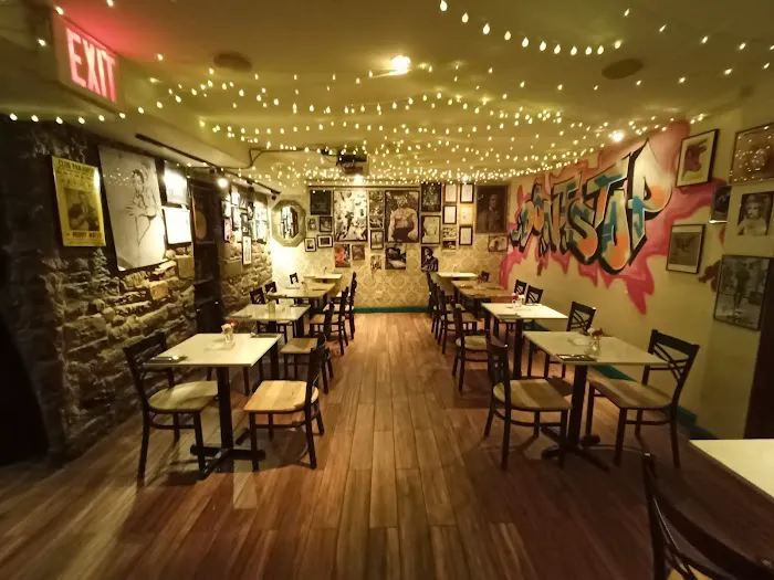 Urban Vegan Kitchen Picture 7
