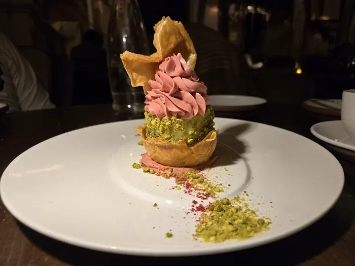 Anixi Mediterranean Vegan Restaurant Picture 7
