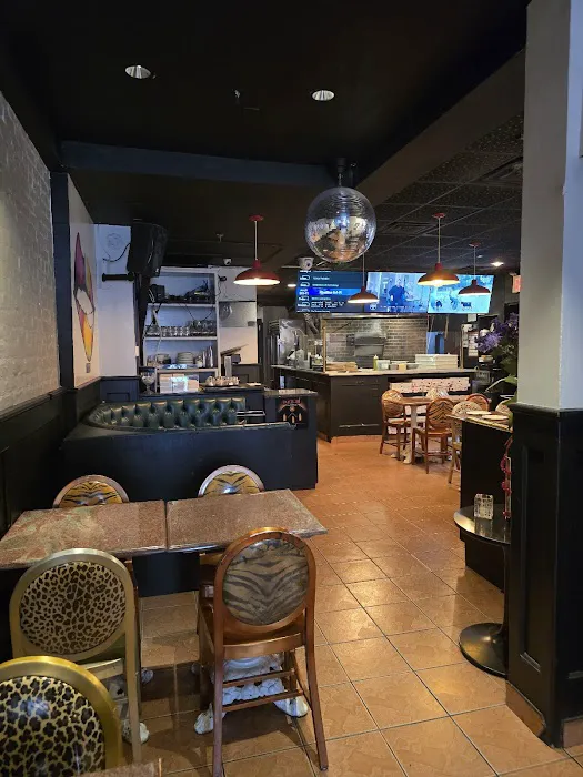Limelight ™ Original Famous Coal Fired Brick Oven Pizzeria NYC Picture 6