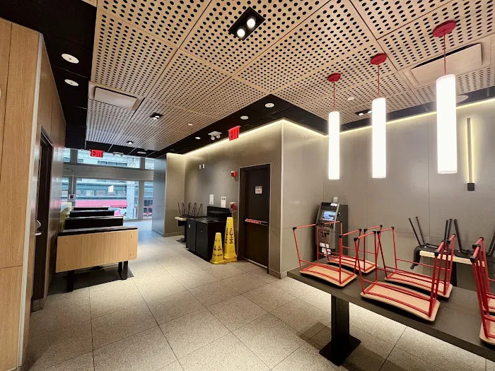 McDonald's Picture 2
