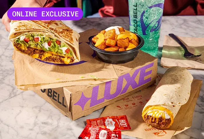 Taco Bell Cantina Picture 9