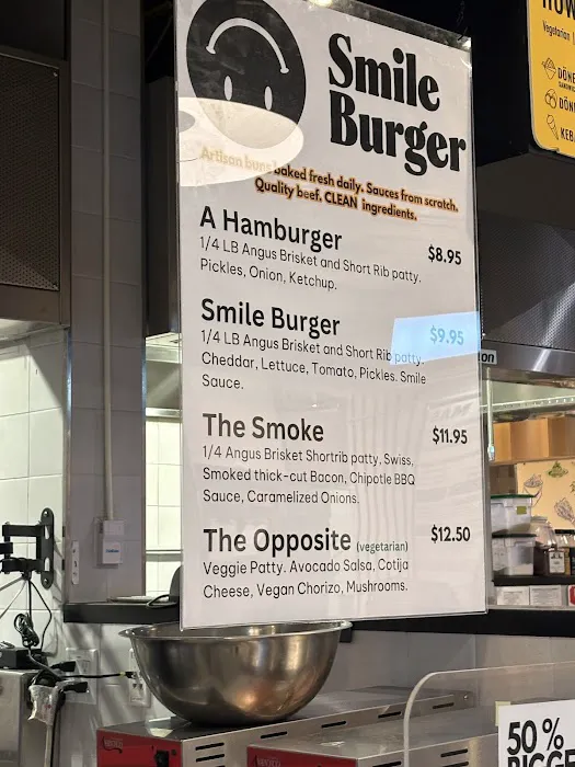 Smile Burger Picture 5