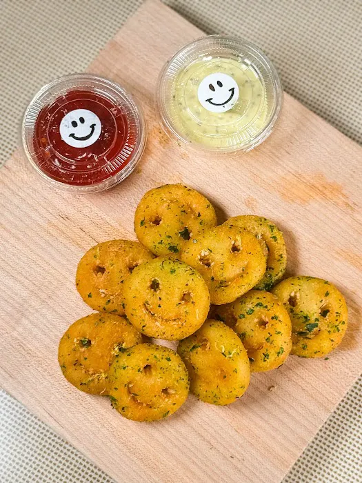 Smile Burger Picture 6