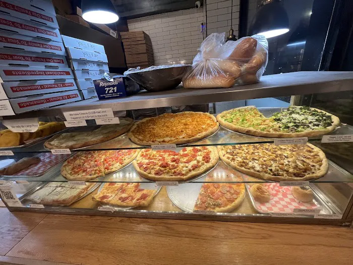 Highline Pizzeria Picture 4