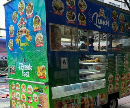 2 Reyes Food Truck