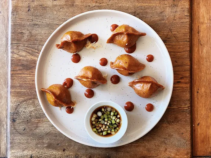 City Dumpling Picture 2