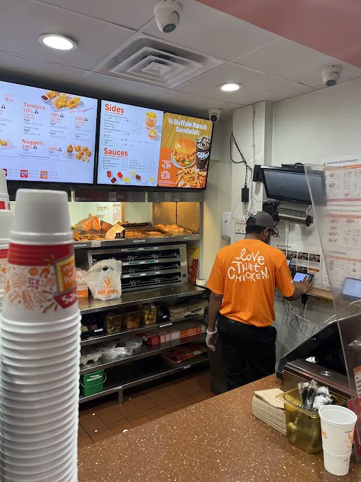 Popeyes Louisiana Kitchen Picture 4