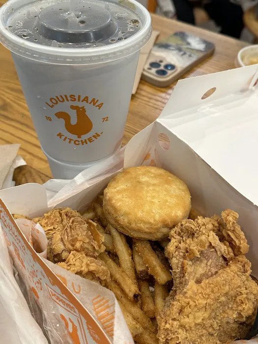 Popeyes Louisiana Kitchen Picture 6