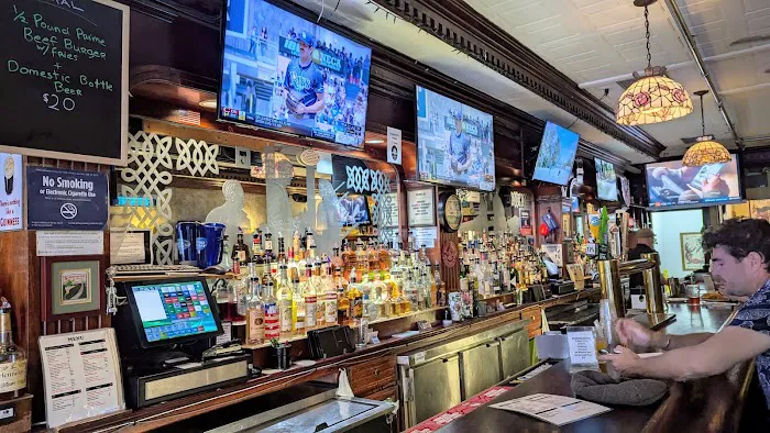 Fitzgerald's Pub Picture 4
