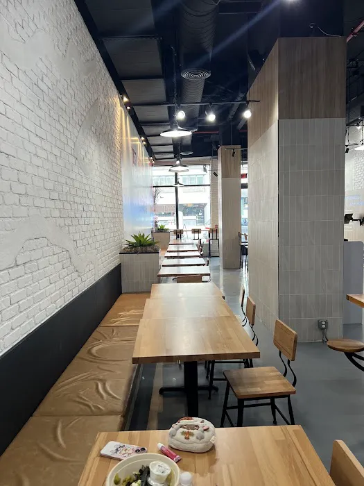ZaZu Mediterranean Street Food NYC Picture 2