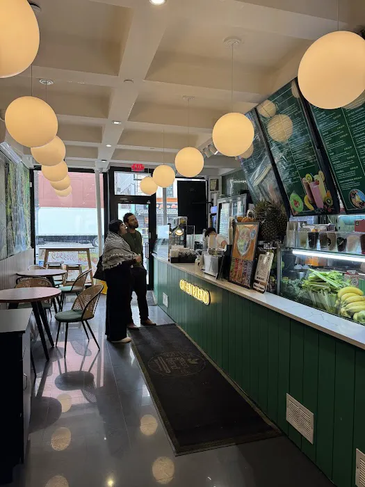 GREEN BLEND / Balanced Food / 8th ave Picture 3