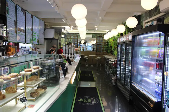 GREEN BLEND / Balanced Food / 8th ave Picture 2