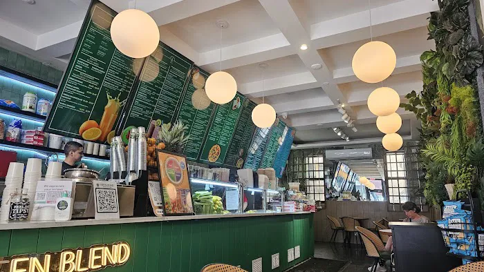 GREEN BLEND / Balanced Food / 8th ave Picture 5