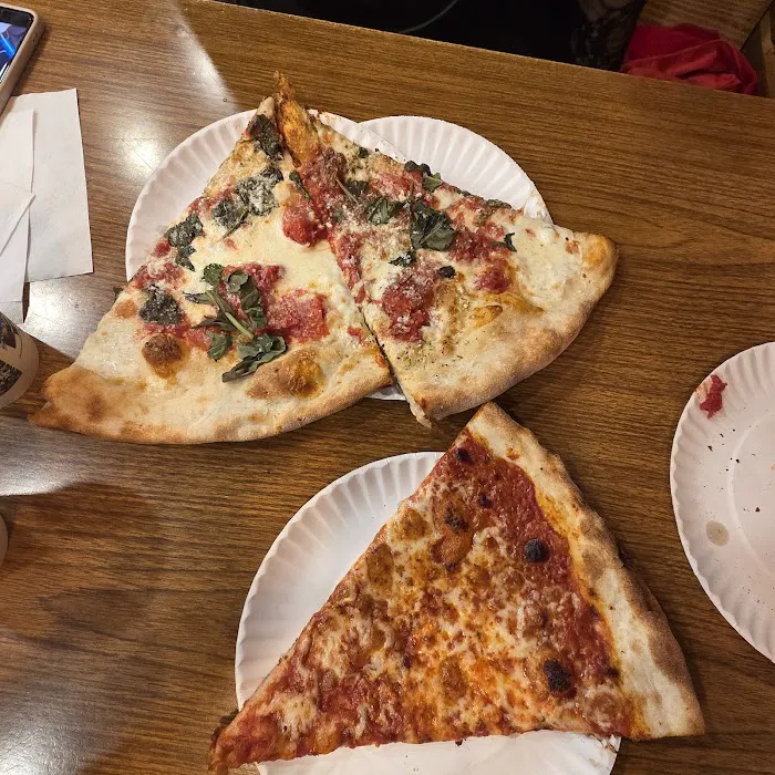 NY Pizza Suprema Picture 3