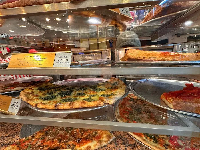 NY Pizza Suprema Picture 6