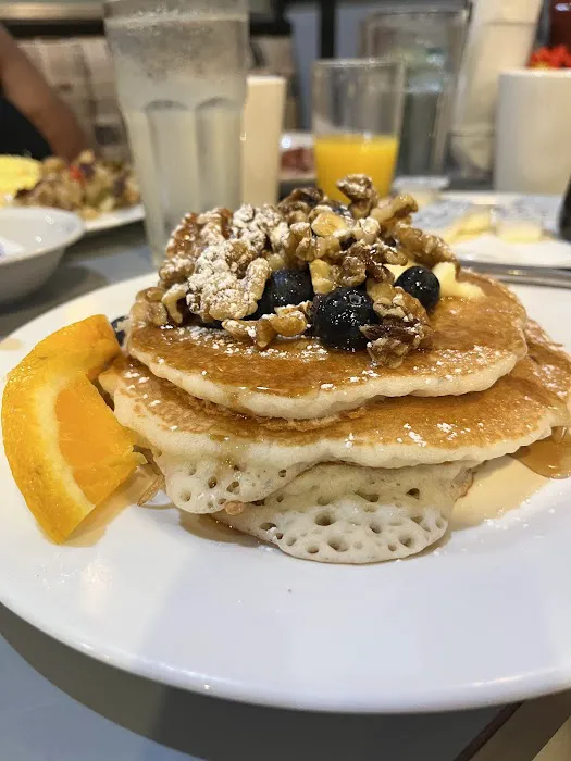 Malibu Diner Picture 8