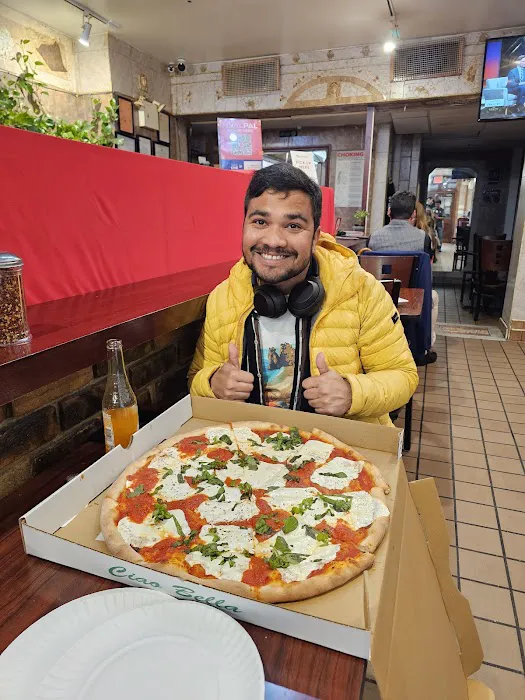 257 7 ave Ciao Bella restauran pizzeria Picture 6