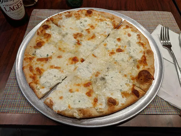 257 7 ave Ciao Bella restauran pizzeria Picture 10