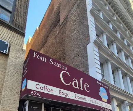 Four Season Cafe