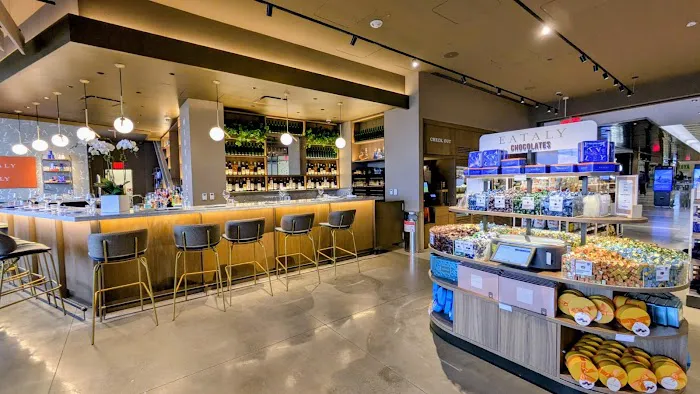 Eataly Caffè - Hudson Yards Picture 7