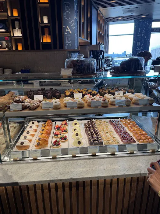 Eataly Caffè - Hudson Yards Picture 5