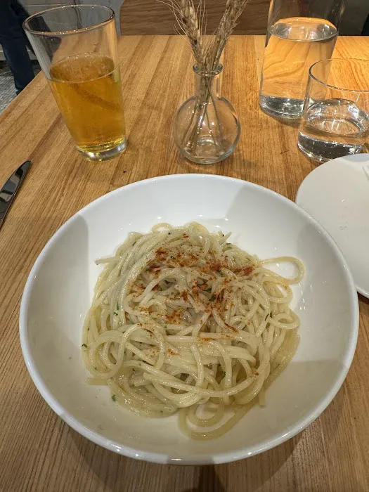 La Pizza & La Pasta Picture 8