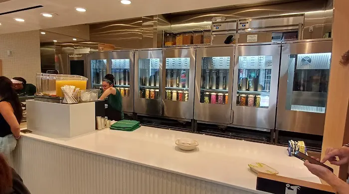 sweetgreen Picture 1
