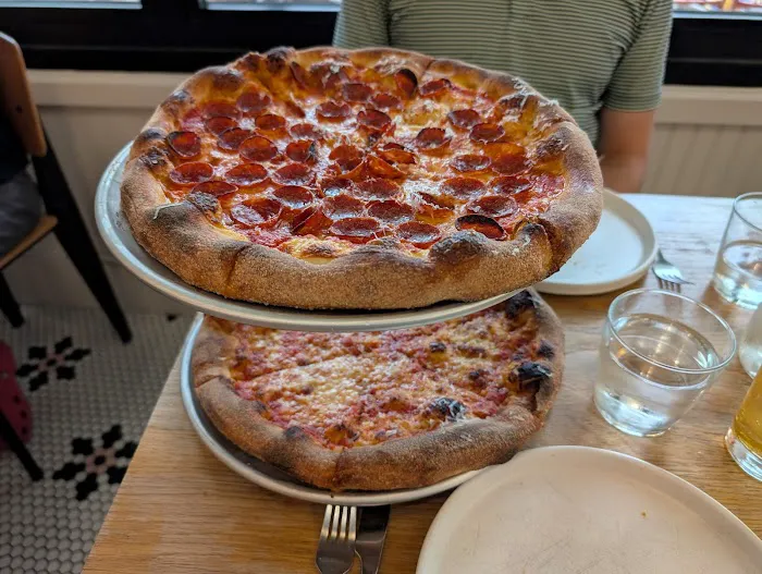 Stretch Pizza Picture 9