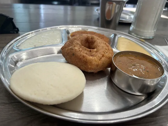 SARAVANAA BHAVAN Picture 3