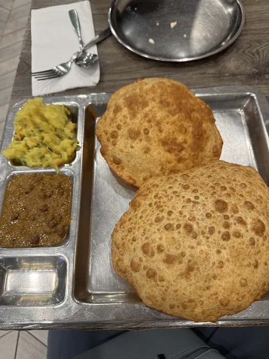 SARAVANAA BHAVAN Picture 10