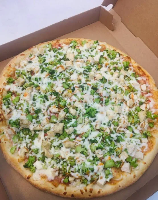 2nd AV PIZZA Picture 8