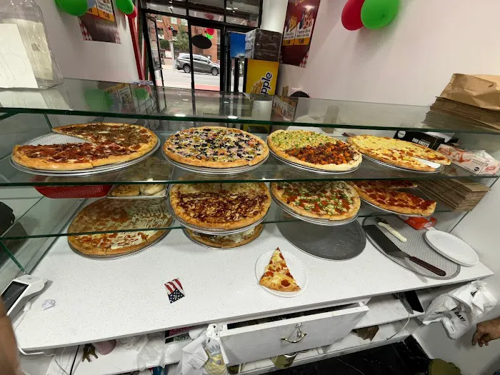 2nd AV PIZZA Picture 9