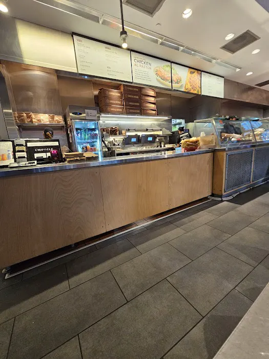 Chipotle Mexican Grill Picture 10