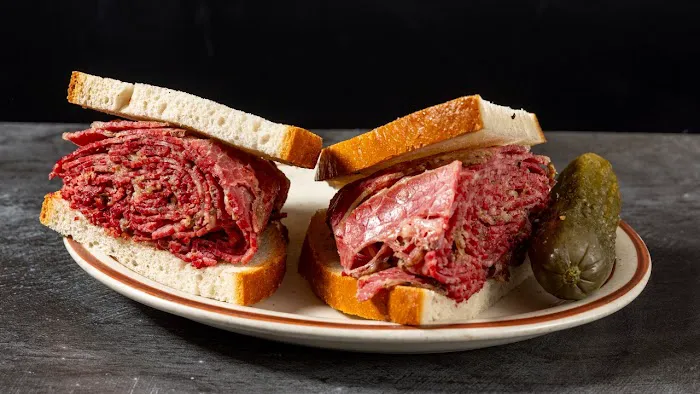 Pastrami Queen Picture 4