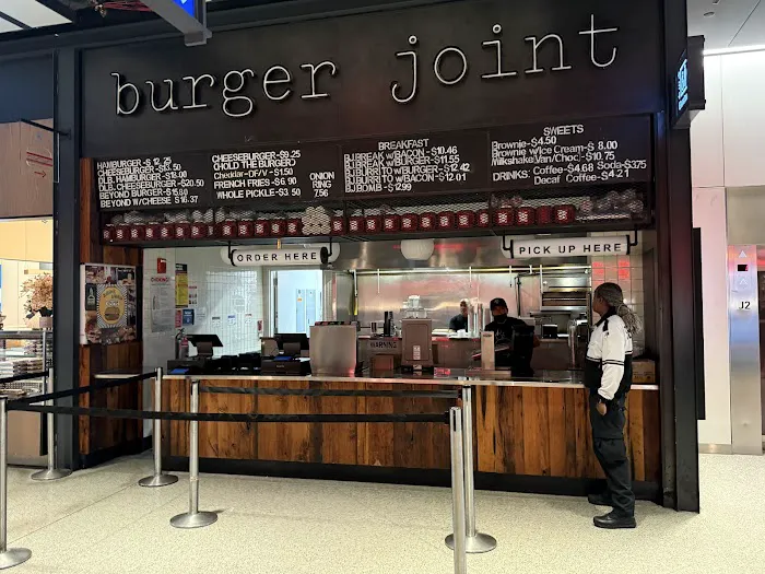 Burger Joint Picture 1