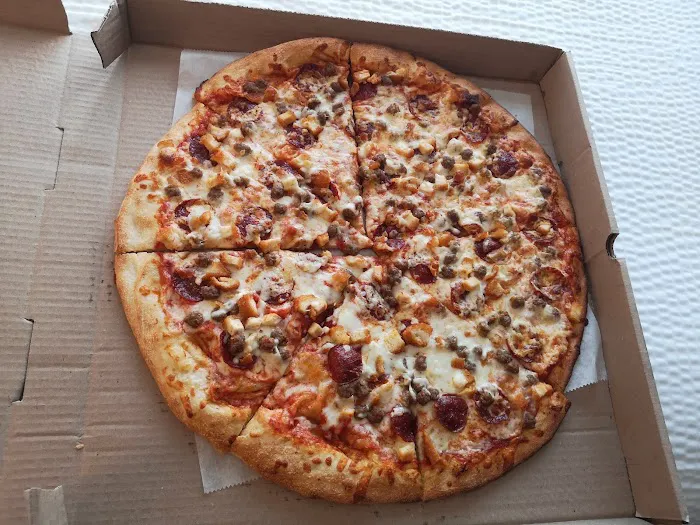 4 BOY PIZZA Picture 9