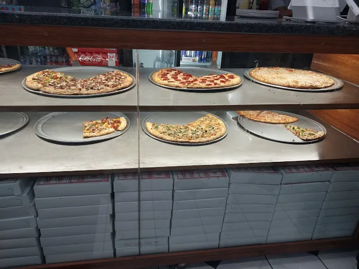 4 BOY PIZZA Picture 5